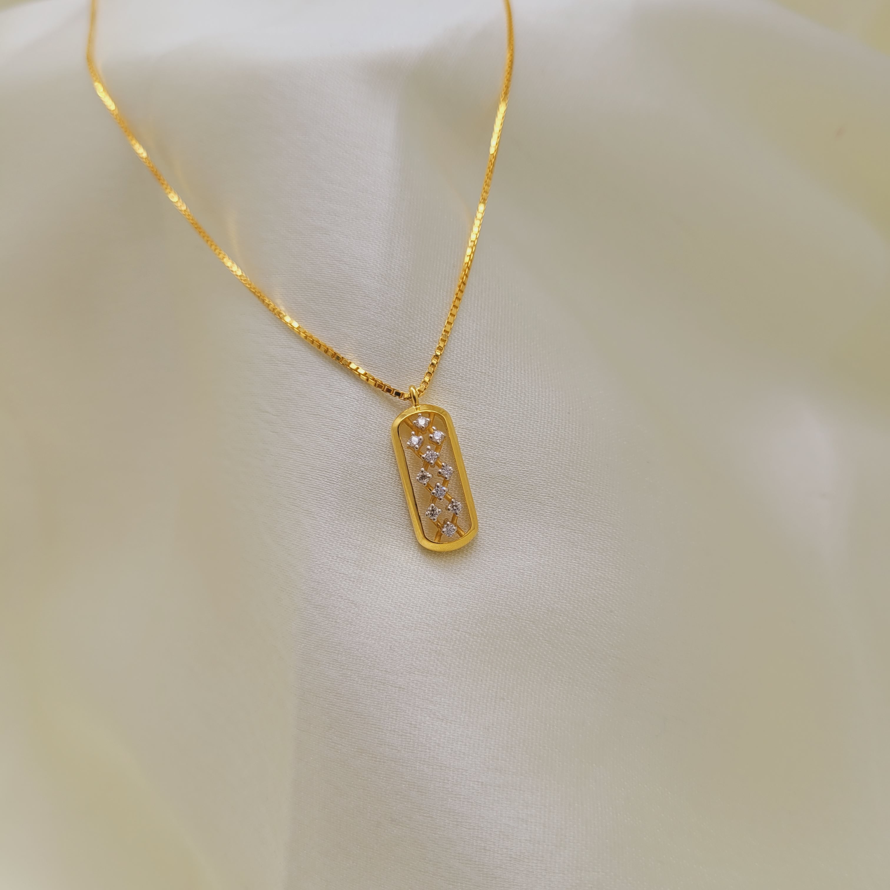 Aurum Gold Necklace